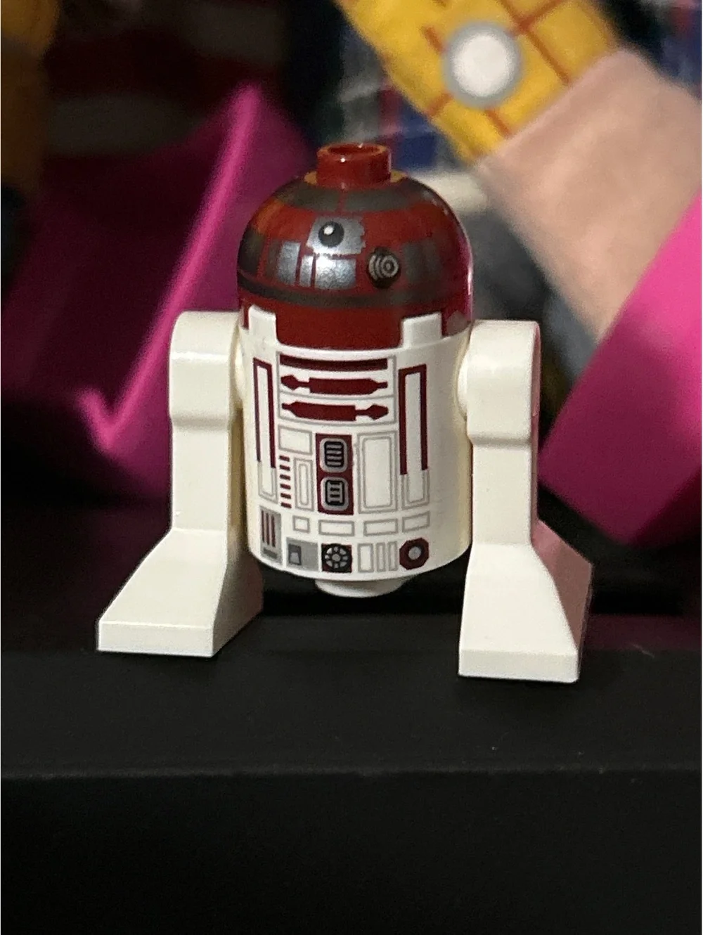 LEGO Star Wars R2-D2 Astromech Droid Minifigure